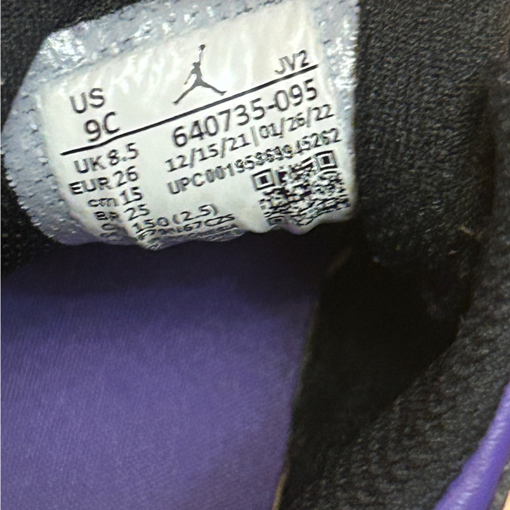 JORDAN Air Jordan 1 Mid sneakers Size 9 Toddler Purple/Black - Picture 8 of 9